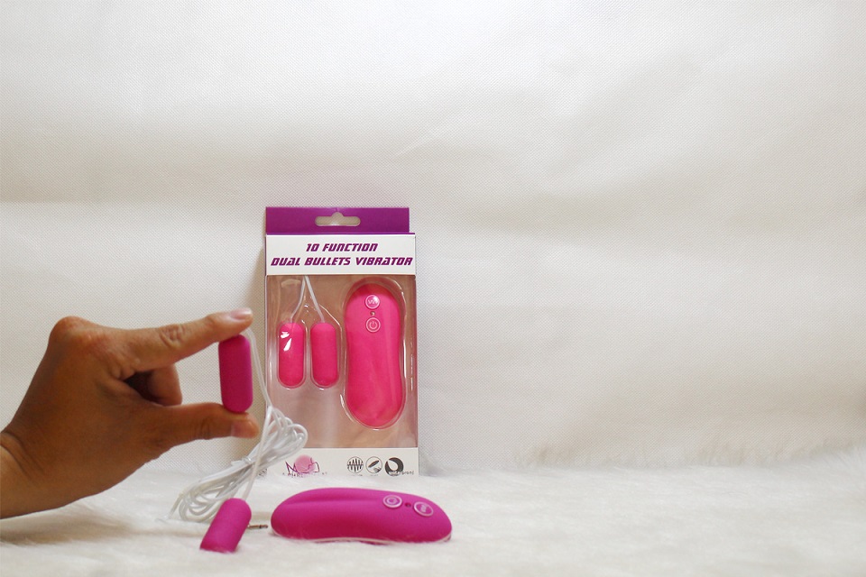 trung rung aphrodisia mini bullet sieu nho 10 che do 0